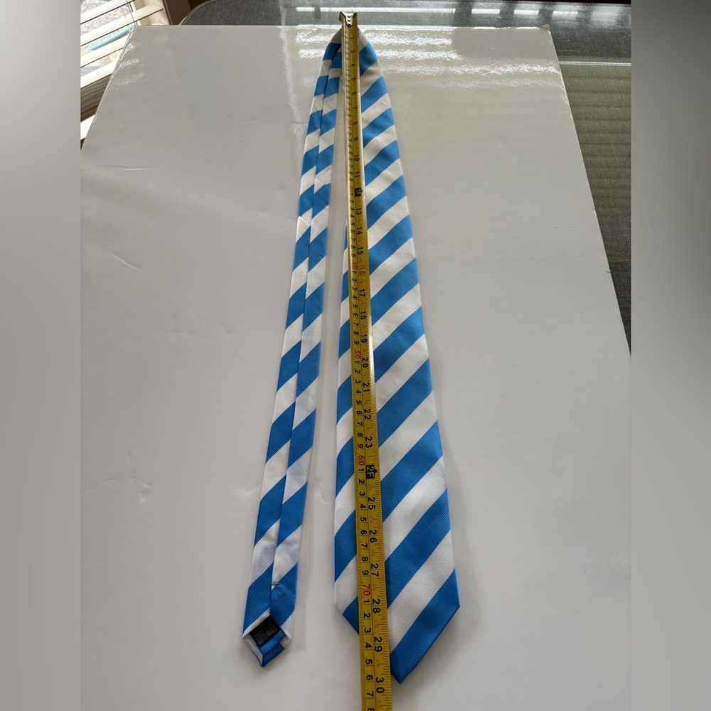 Giorgio Armani Cravatte Stripped Silk Tie Men’s - Picture 6 of 6